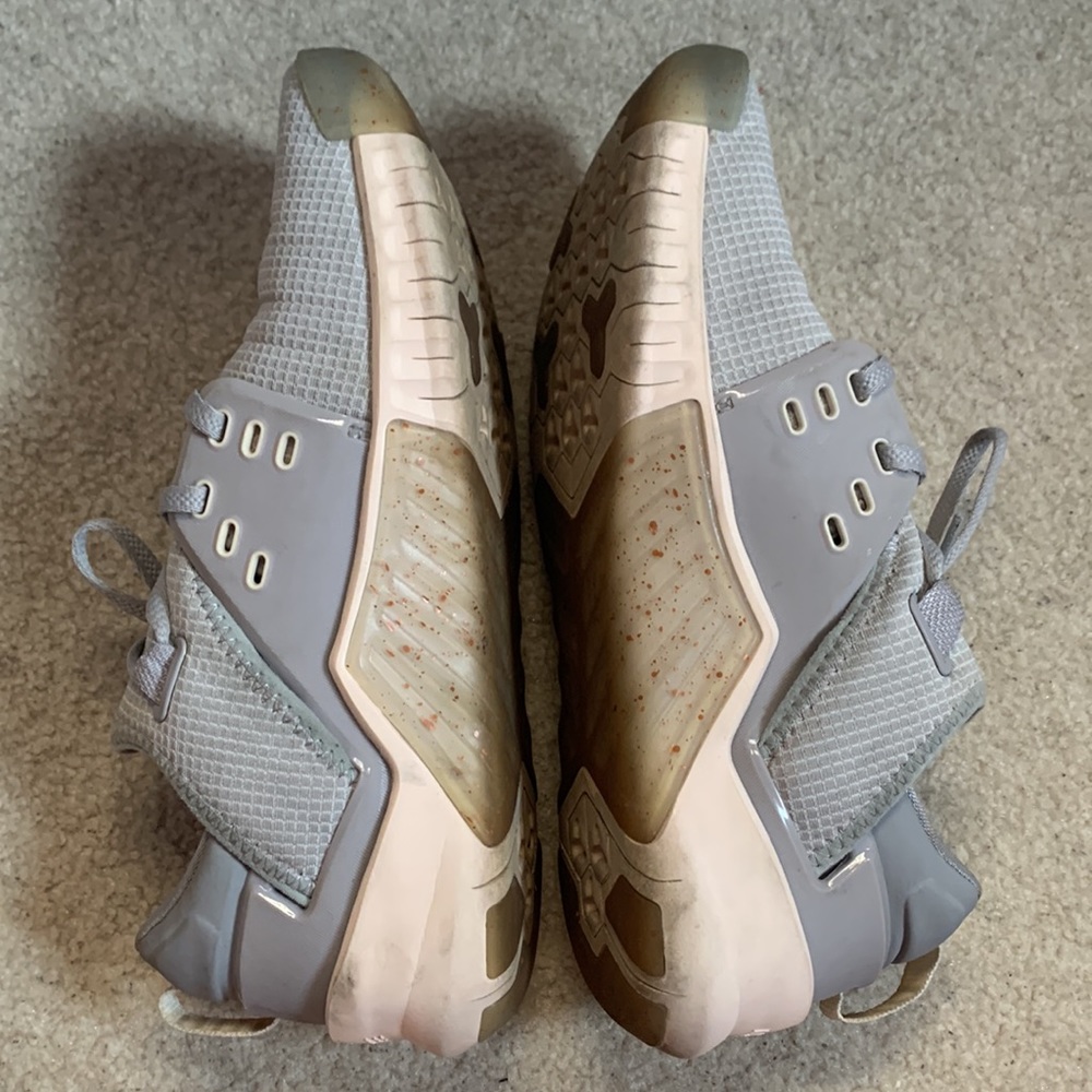 Womens Nike metcon free size 8.5 - Picture 3 of 5